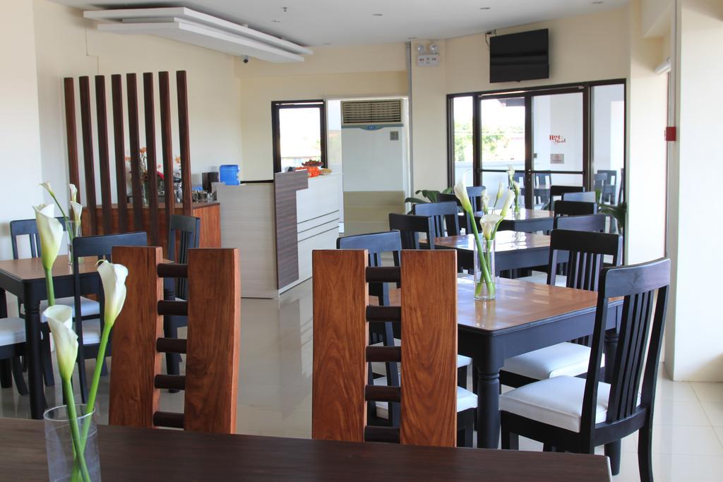 Sumo Asia Hotels - Davao City Esterno foto